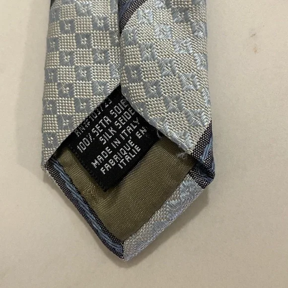 Giorgio Armani classic corpcore gray/blue striped silk necktie - Picture 3 of 3